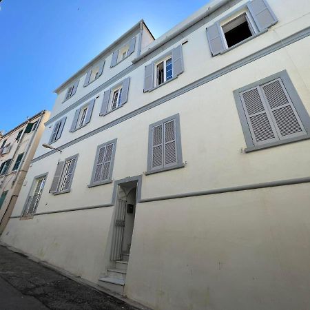 Quirky 1Br Just Off Main Street Prime Location Appartement Gibraltar Buitenkant foto