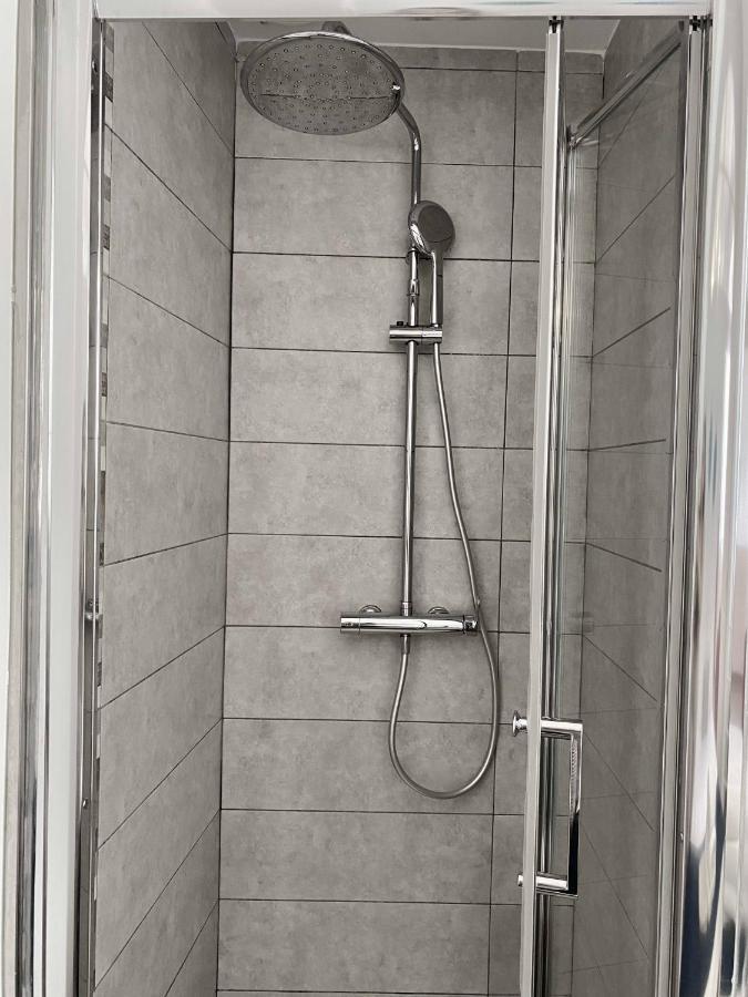 Quirky 1Br Just Off Main Street Prime Location Appartement Gibraltar Buitenkant foto