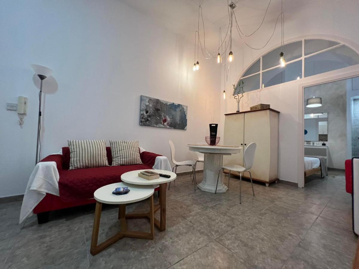 Quirky 1Br Just Off Main Street Prime Location Appartement Gibraltar Buitenkant foto